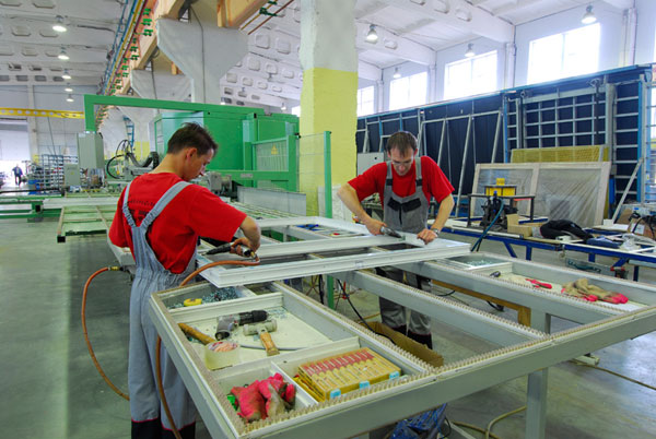 Фирма по остеклению балконов в Электросталь и Московской области Электросталь