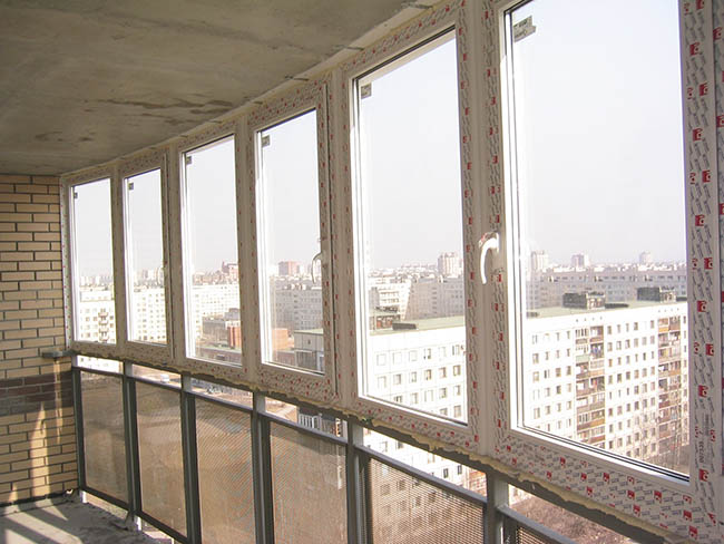 Недорогое остекление общего балкона Электросталь